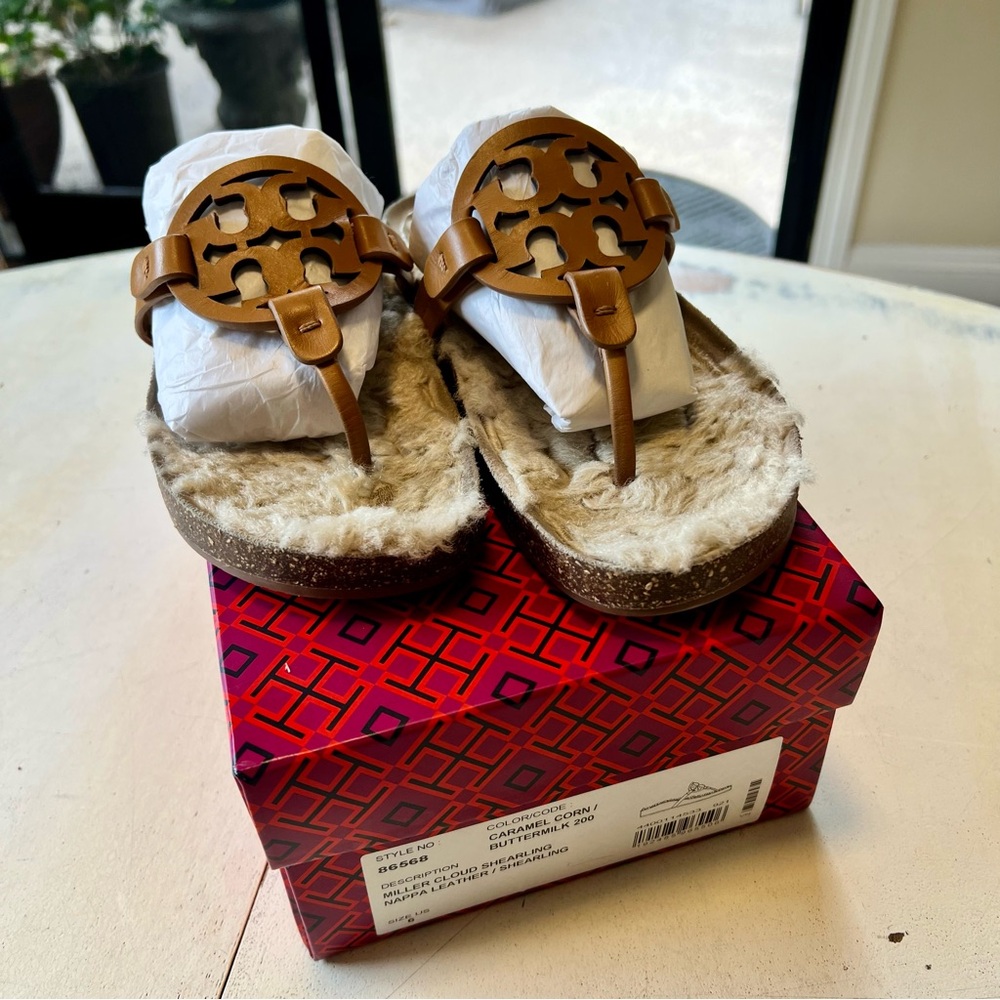 Tory Burch Miller Cloud Shearling - Picture 3 of 8